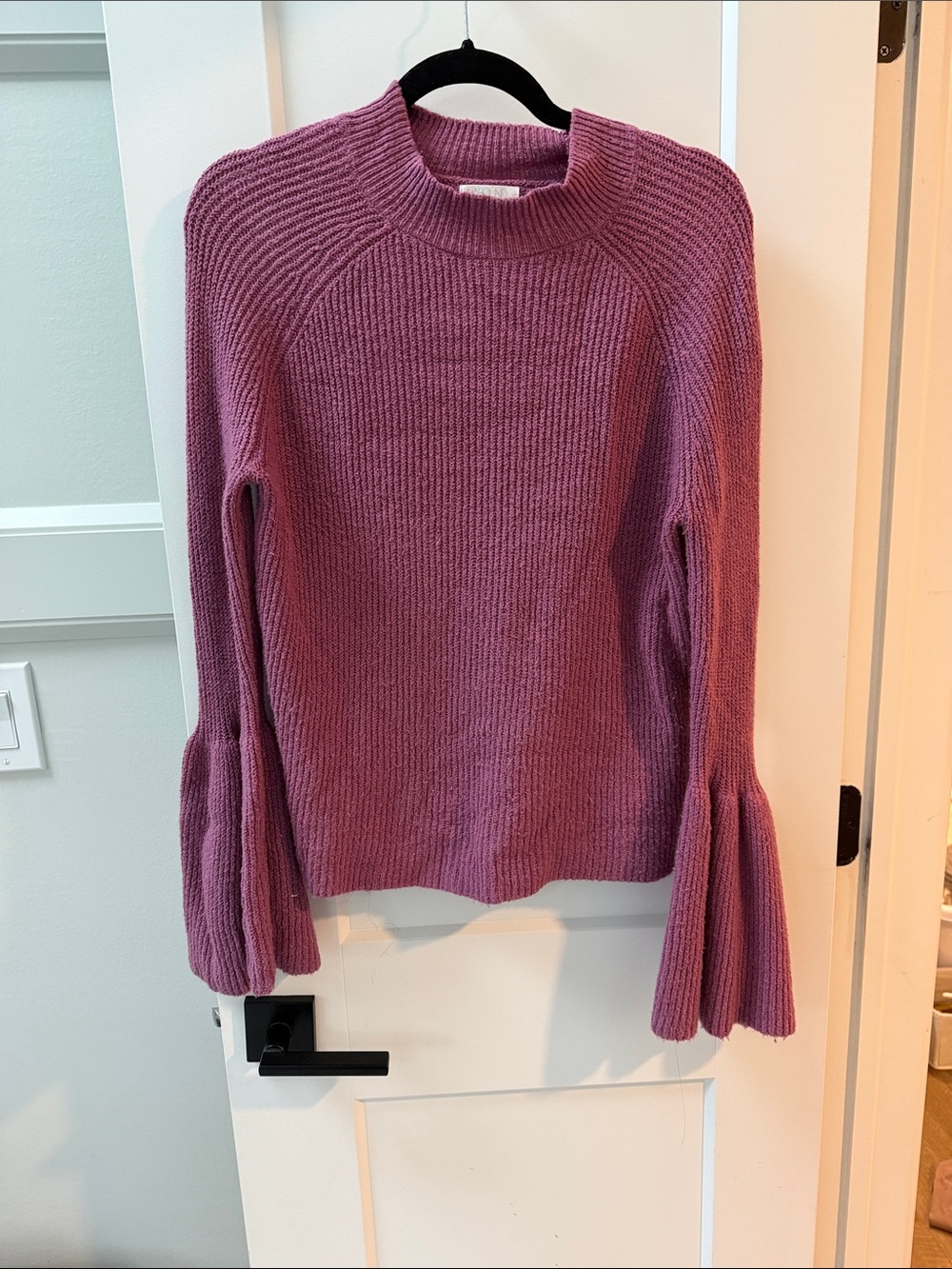 Abound Mauve Ribbed Bell-Sleeve Sweater